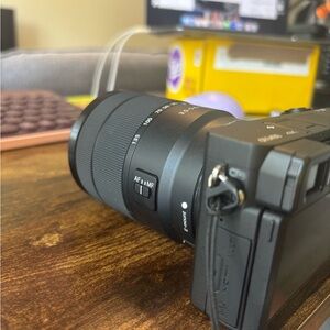 📸 For Sale: Sony a6400 Mirrorless Camera Bundle – Gently Used
